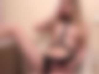 Chloe Show's Live Sex Cam Show