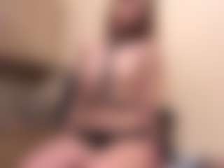 Chloe Show's Live Sex Cam Show