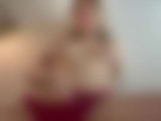 Chloe Show's Live Sex Cam Show