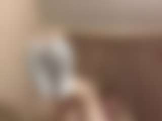 Live cam show with Chloe Show - Blue Eyes on CamwithHer
