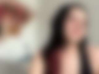 Emy-BLOOM's Live Sex Cam Show