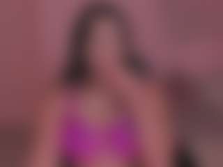 Live cam show with Natalie Lewis - Handjob on nudelive.tv
