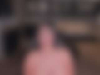 Live cam show with Natalie Lewis - Camel Toe on Camversity