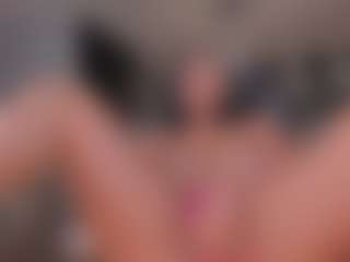 Live cam show with Natalie Lewis - Camel Toe on alttransgirls