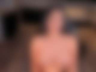 Live cam show with Natalie Lewis - Normal on camwithhim.com