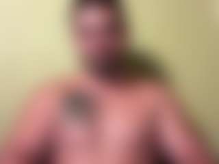 Live cam show with chiraq1945 - Facial on Latina Girls