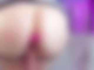 Rainy-storm's Live Sex Cam Show