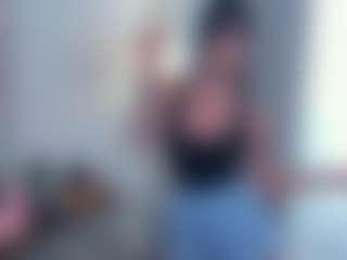 Live cam show with TildaCourseault - Moaning on Milfs Live