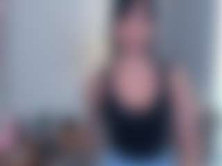 Live cam show with TildaCourseault - Moaning on madthumbs