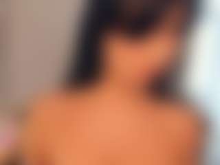 Live cam show with TildaCourseault - Moaning on Camsoda