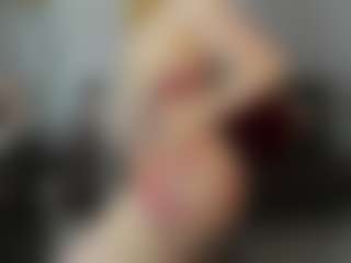 Live cam show with AliceCat - Ass Clapping on CamClone