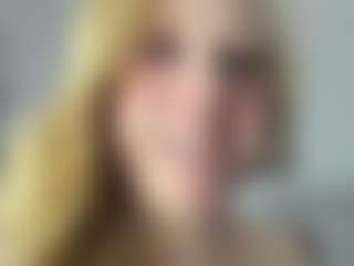 Live cam show with AliceCat - Facial on madthumbs