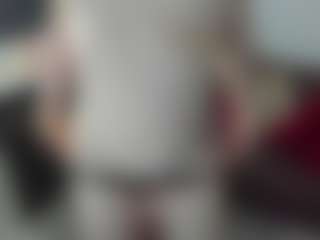 Live cam show with AliceCat - Blue Eyes on boobsie.com