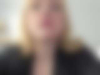 Live cam show with AliceCat - Mature on SxyPornLive