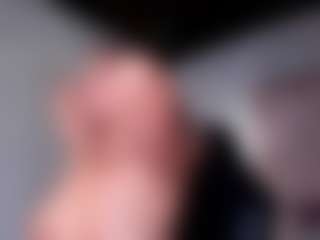 dulcelyra's Live Sex Cam Show