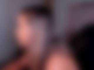 dulcelyra's Live Sex Cam Show