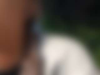 Live cam show with dulcelyra - Lesbian on Latina Girls