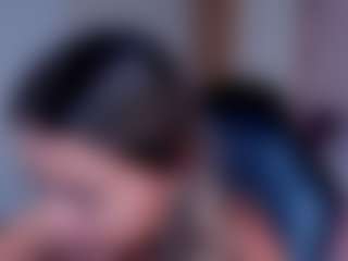 Live cam show with dulcelyra - Blonde Hair on Fling VIP Chat