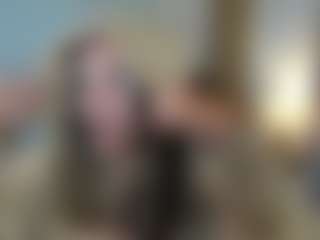 Live cam show with dulcelyra - Blonde Hair Petite on Dare Cams