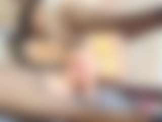 Live cam show with MaraaX - Body Massage on Camsoda