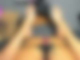 R-e-l-a-x1's Live Sex Cam Show