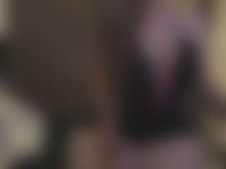 Live cam show with Rosee-smith - Brown Eyes on Camming Site