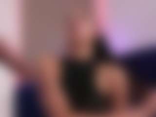 Live cam show with SisiVonDee - Red Hair Young Adult on Camsoda