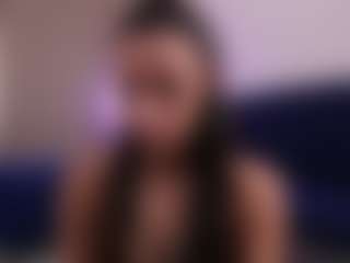Live cam show with SisiVonDee - Red Hair Young Adult on Camsoda