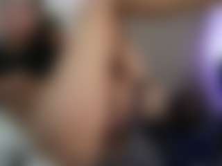 Live cam show with SisiVonDee - Red Hair Lush on madthumbs