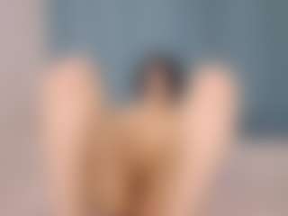 Live cam show with Ur sunny Leigh - Teasing on StripNow