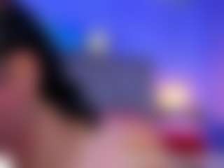 Live cam show with Bianca Ethan - Horny on Stripli.com