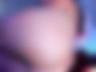 Live cam show with Bianca Ethan - Big Ass on Uber Horny