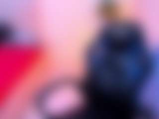 maira-tf's Live Sex Cam Show