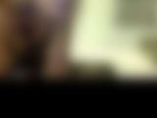Queen77Reyna's Live Sex Cam Show