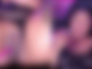 Live cam show with SugARandNibbles - Squirt on Big Tits