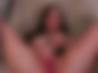 EleanorGonzalez's Live Sex Cam Show