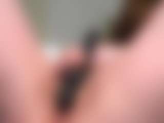 Live cam show with EleanorGonzalez - Bdsm Young Adult on Latina Girls