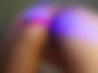 Live cam show with EleanorGonzalez - Gray Eyes on Camsoda