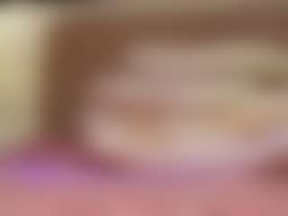 Live cam show with EleanorGonzalez - Cosplay Curvy on Latina Girls