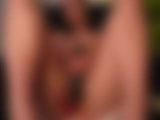 Live cam show with EleanorGonzalez - Gray Eyes on SpankPalCams