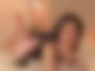 carlina-15's Live Sex Cam Show