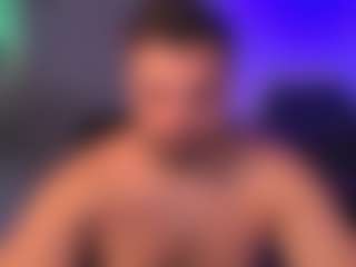 Live cam show with JaceThorne - Green Eyes on Camsoda