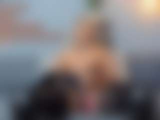 Live cam show with sabrinaBellucci0 - Russian on Camsoda