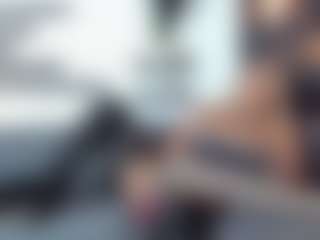 Live cam show with sabrinaBellucci0 - German on Big Tits