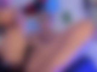AnnaChernovaa's Live Sex Cam Show
