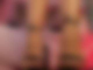 AnnaChernovaa's Live Sex Cam Show