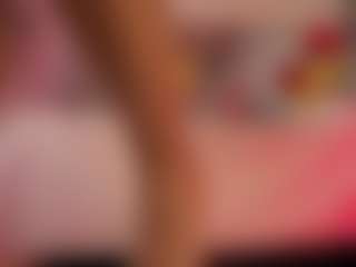 AnnaChernovaa's Live Sex Cam Show
