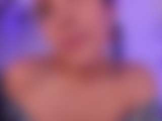 AnnaChernovaa's Live Sex Cam Show