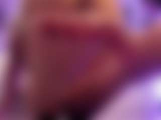 Live cam show with AnnaChernovaa - Thin on Dare Cams