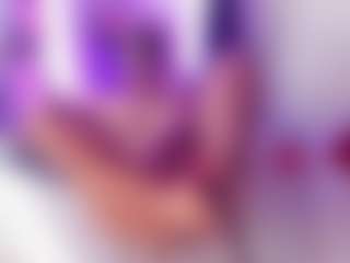 AnnaChernovaa's Live Sex Cam Show